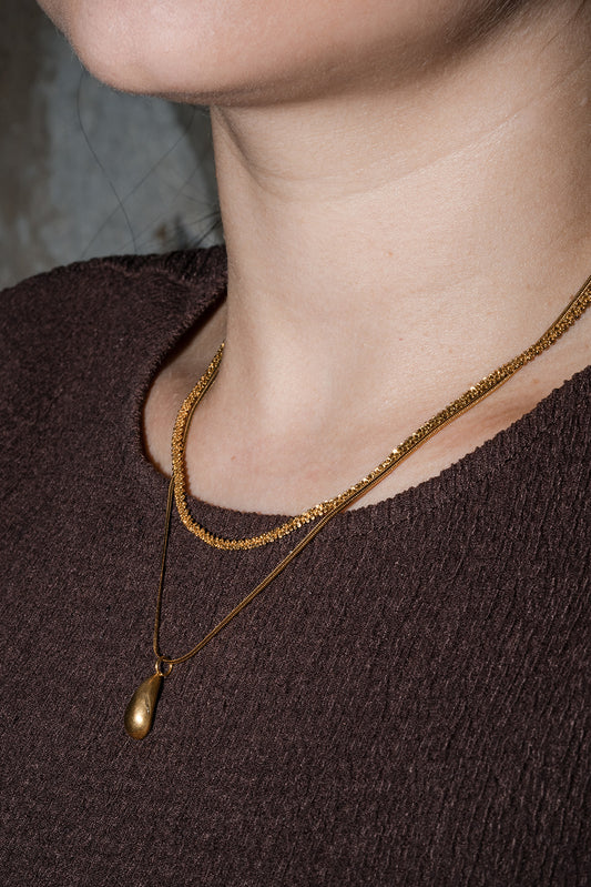 Shiny Necklace